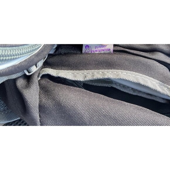 New Moutaintop Outdoor Adventure Travel 40L Backpack Black Gray with Rain Sheild - Picture 14 of 16